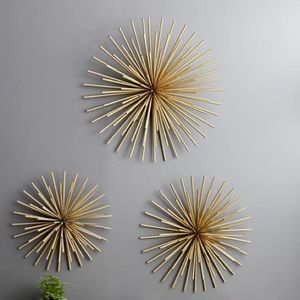 Gold metal star wall decor
